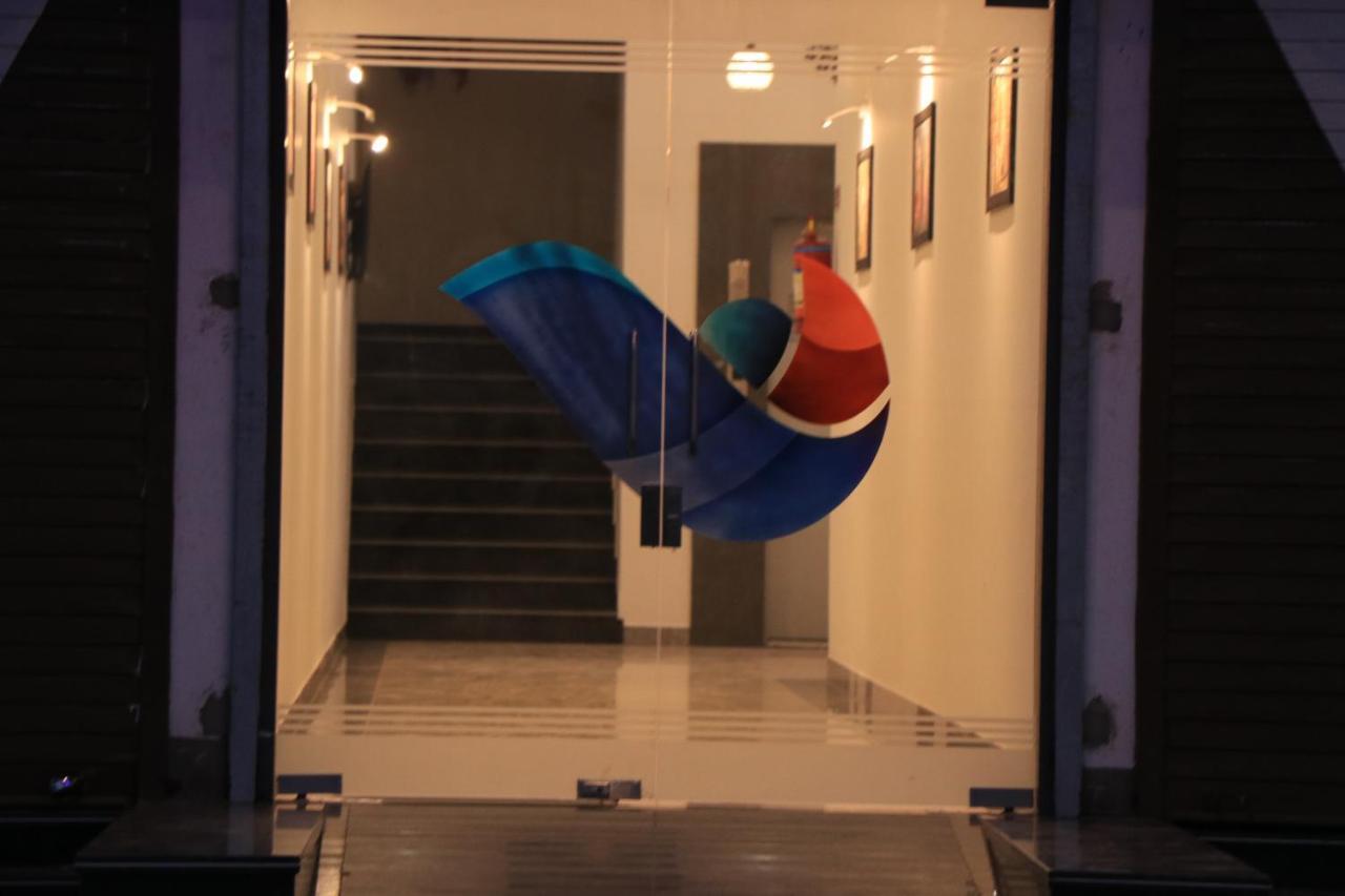 Hotel Viraj Residency Bhuj Eksteriør billede